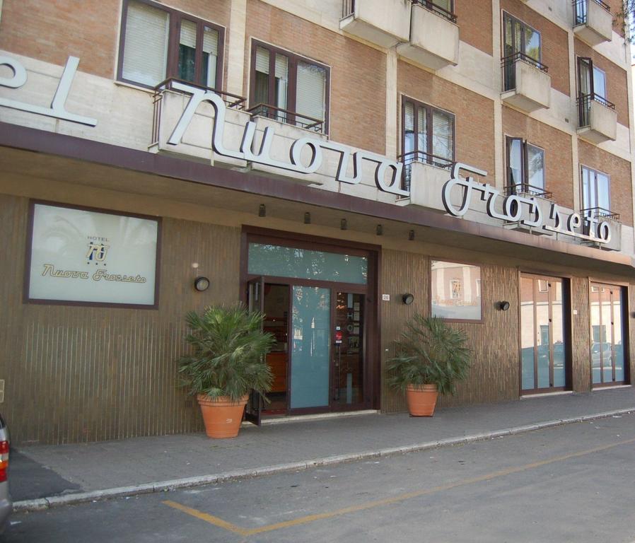 Hotel Nuova Grosseto Bagian luar foto
