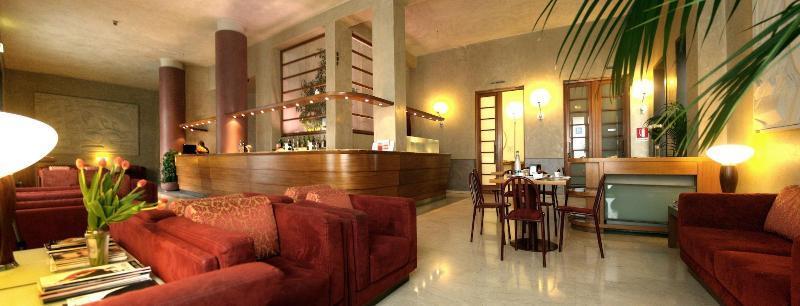 Hotel Nuova Grosseto Bagian luar foto