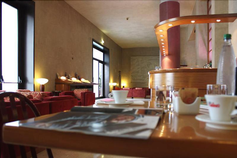 Hotel Nuova Grosseto Bagian luar foto