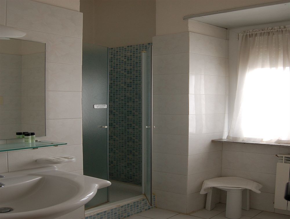 Hotel Nuova Grosseto Bagian luar foto