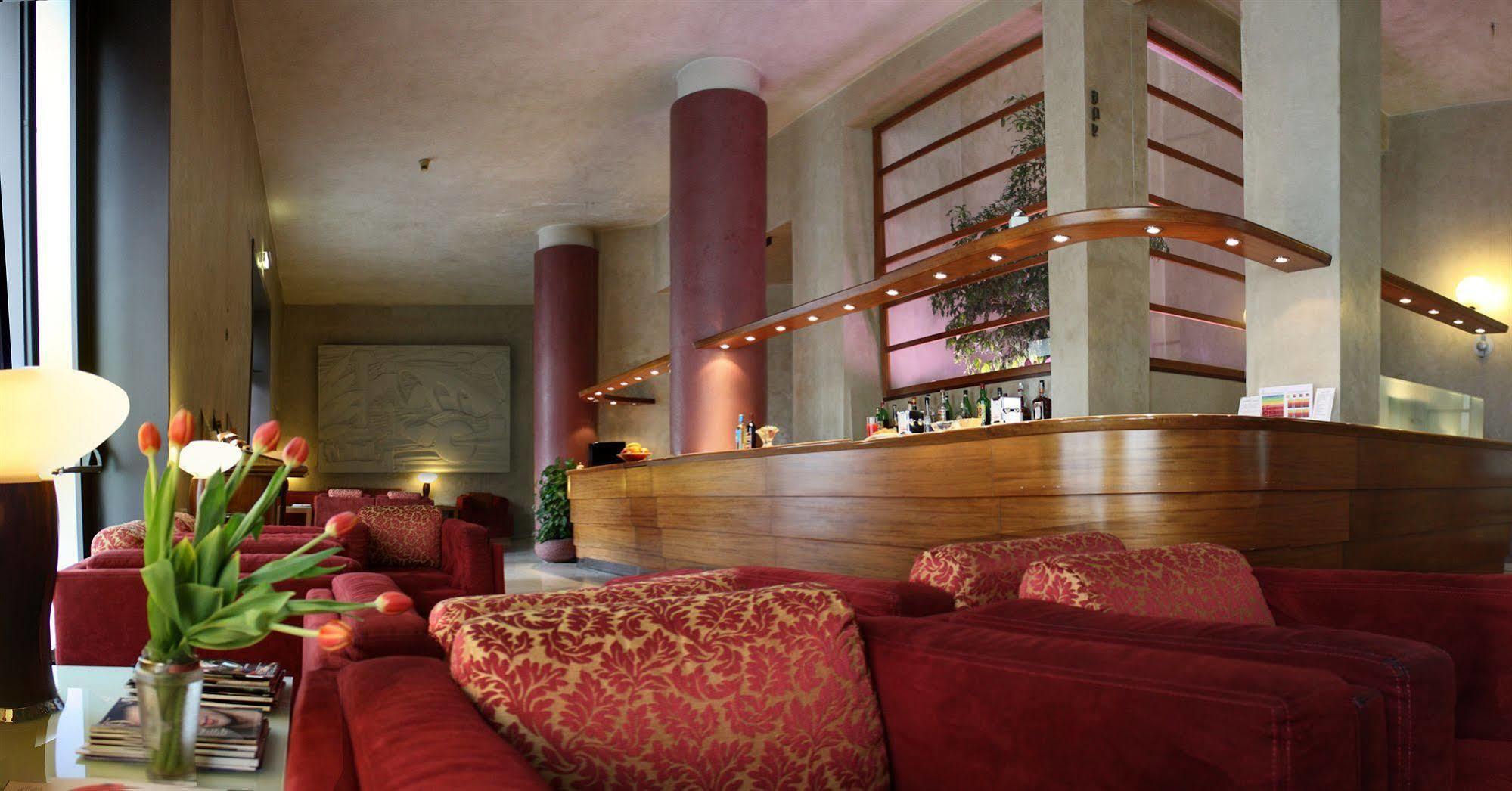 Hotel Nuova Grosseto Bagian luar foto